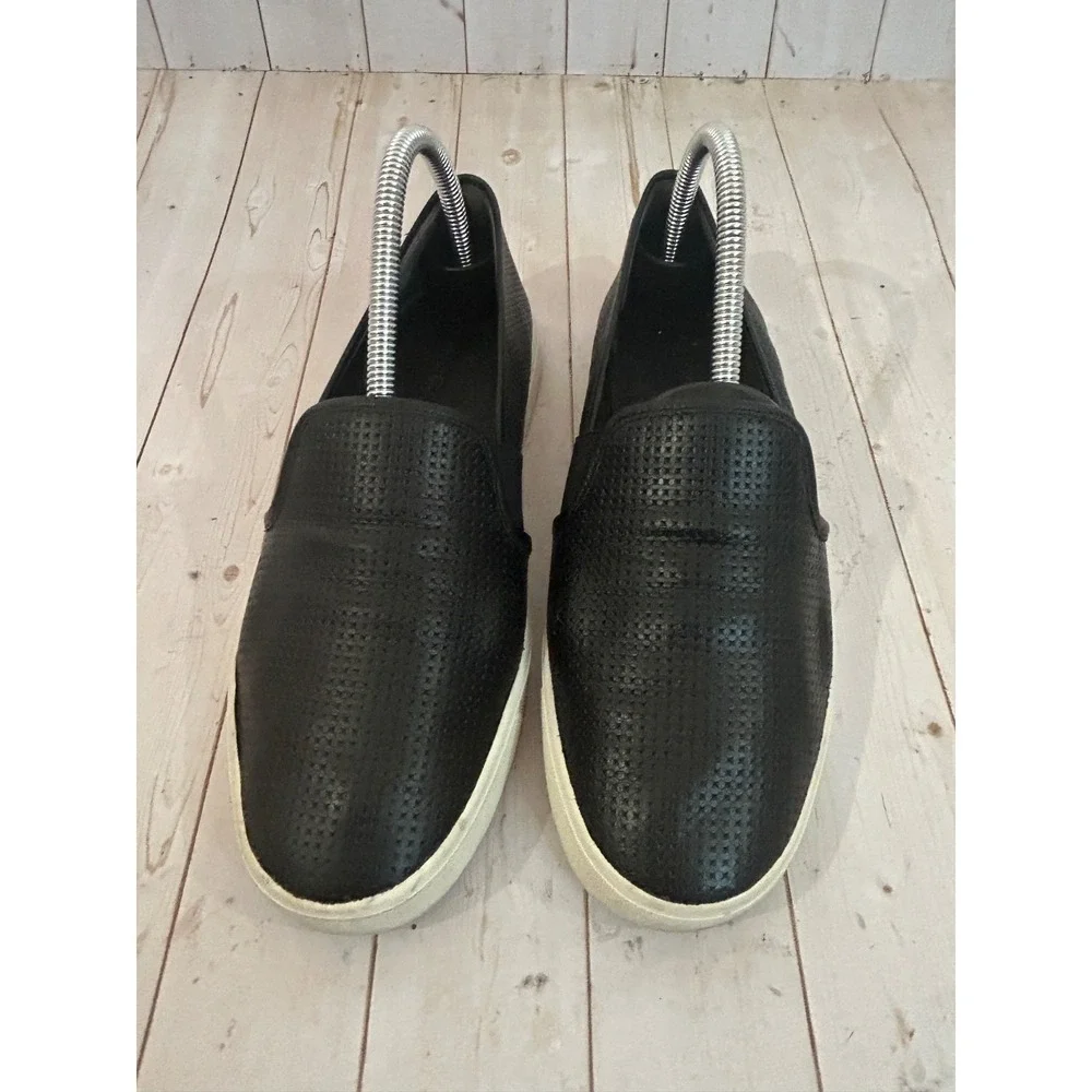 Vince Womens Blair Slip On Sneaker Perforated Black Leather Casual Loafers 9.5 M